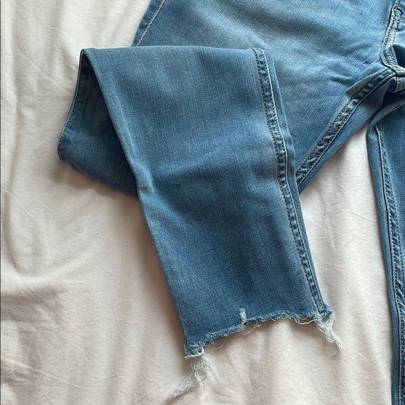 Women's Blue Jeans - Picture 4 of 8